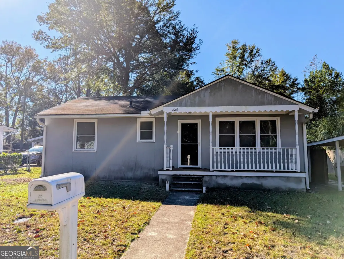 2009 E 57th Street, Savannah, GA 31404 - Image #1