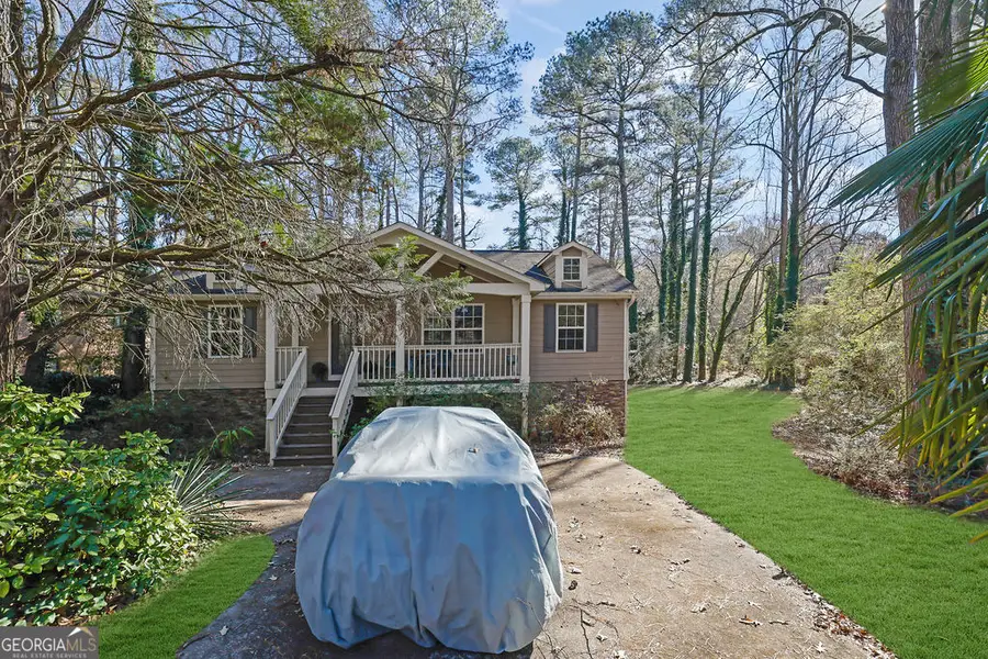 108 Jennifer Lane Nw, Lilburn, GA 30047 - Image #2