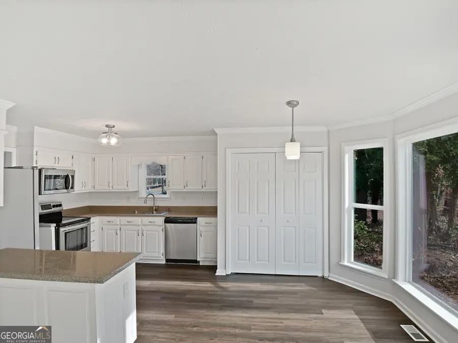 2454 Jacks View Court, Snellville, GA 30078 - Image #2