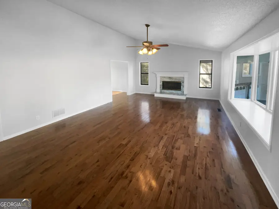 21 Wayne Drive Sw, Cartersville, GA 30120 - #3