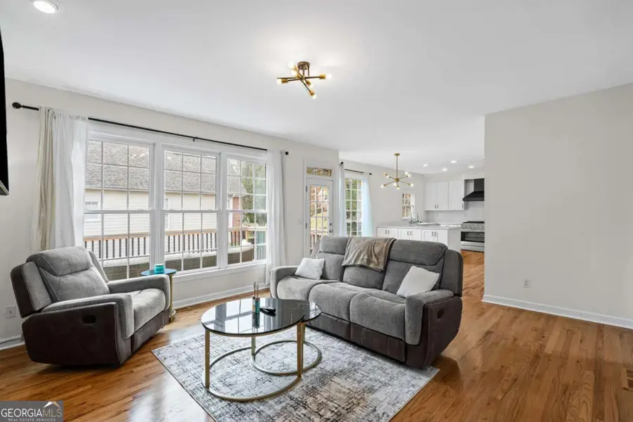 7260 Fawn Lake Drive, Alpharetta, GA 30005 - Image #2