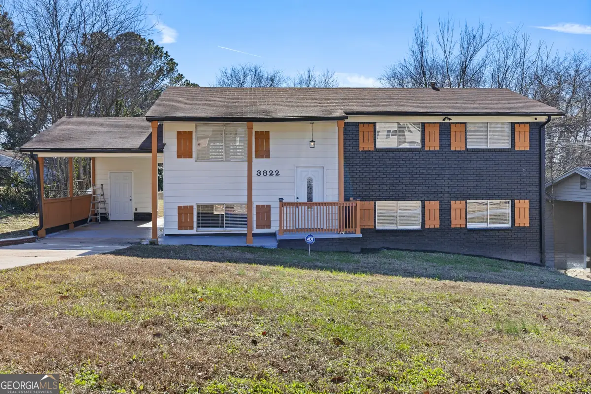3822 Stephanie Drive Sw, Atlanta, GA 30331 - Image #1