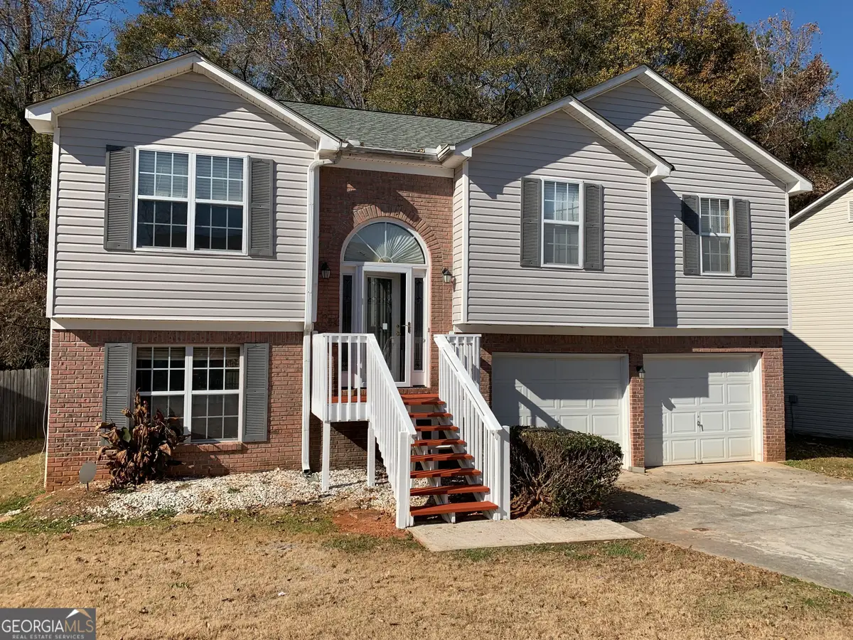 2195 Clayton Ridge, Lithonia, GA 30058 - Image #1