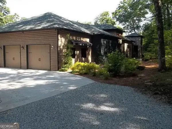 198 Upper Scenic Drive, Dillard, GA 30537