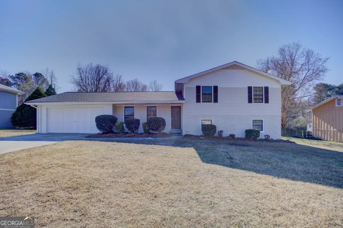 2104 Moon Drive Sw, Conyers, GA 30094 - Image #1