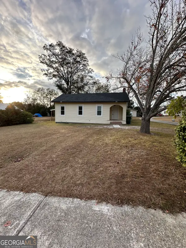 306 S Tillman Street, Glennville, GA 30427