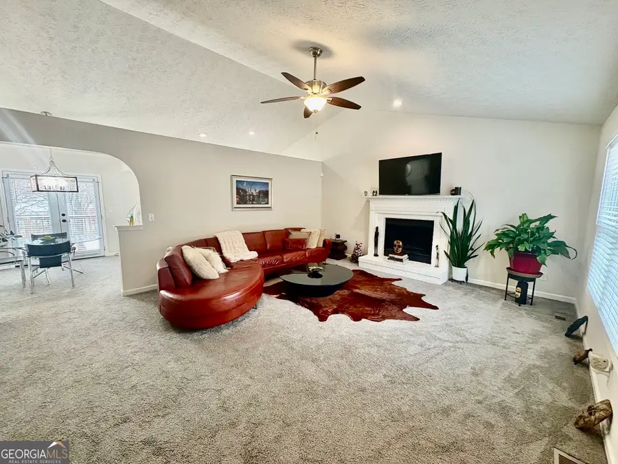 486 Whaleys Lake Drive, Jonesboro, GA 30238 - Image #2