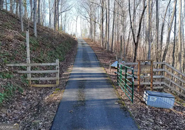 1512 Upper Bell Creek Road, Hiawassee, GA 30546