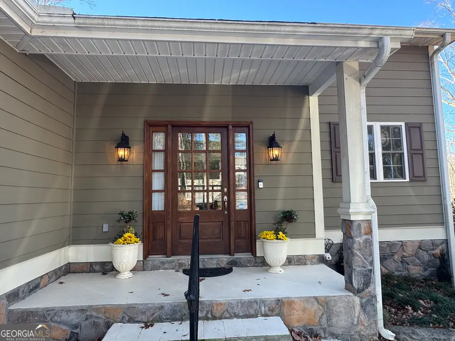 94 Westwood Circle, Hartwell, GA 30643 - Image #2