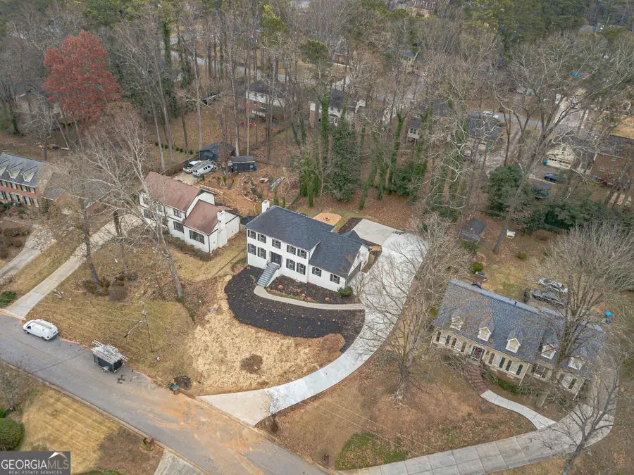 380 Cardigan Circle Sw, Lilburn, GA 30047 - Image #2