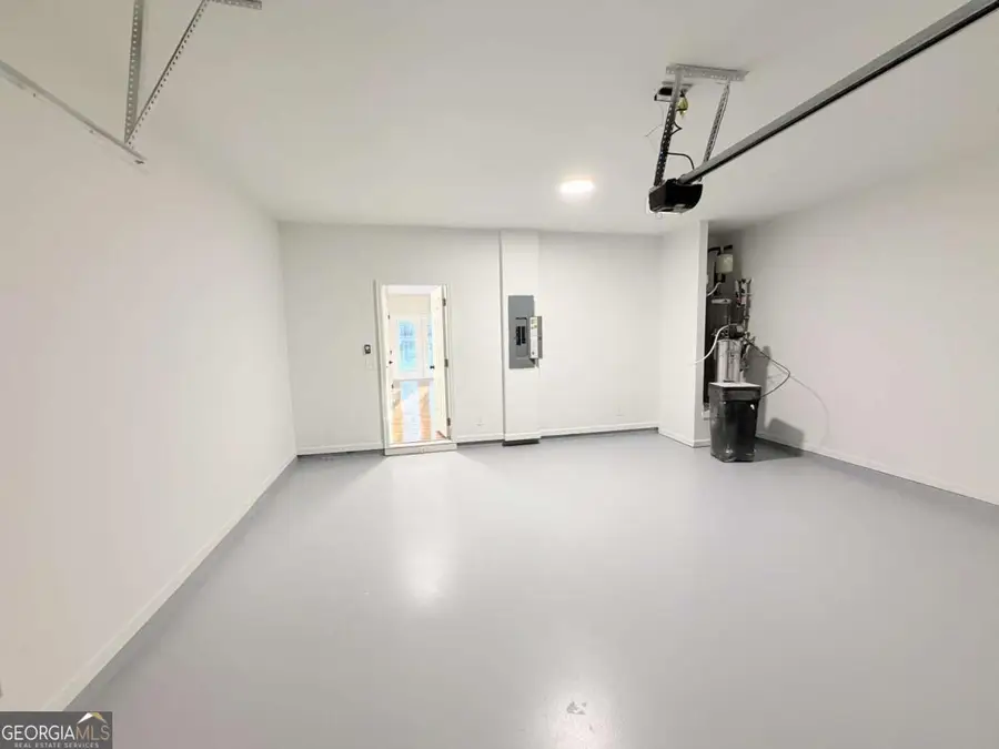 5753 Barrington Run, Union City, GA 30291 - Image #3