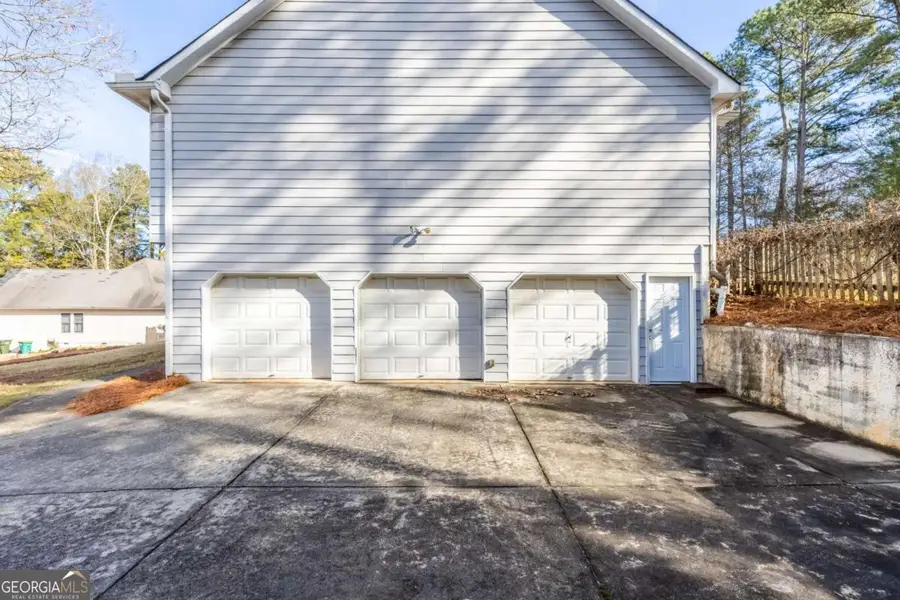 805 Springharbor Court, Woodstock, GA 30188 - Image #3