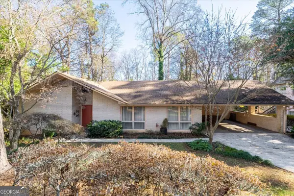 1570 Nantahalla Drive, Atlanta, GA 30329