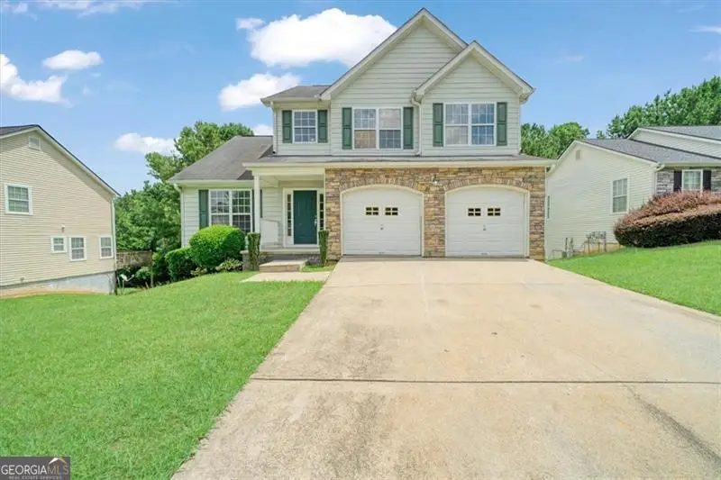 5745 Village Loop, Fairburn, GA 30213 - Image #2
