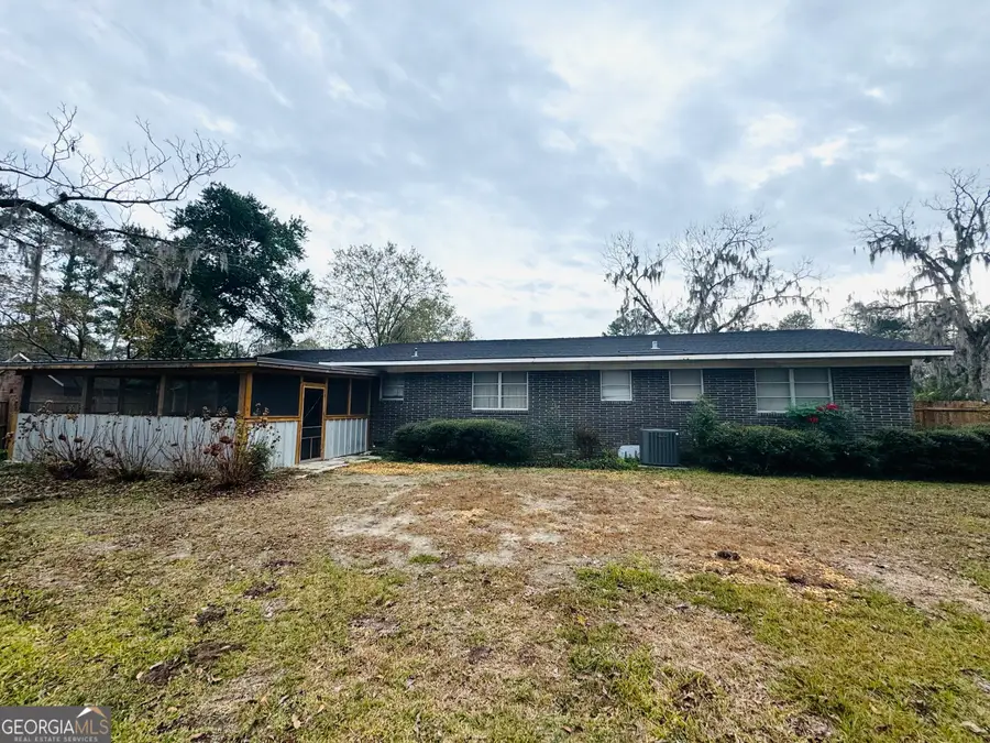 106 Pinehurst Drive, Blackshear, GA 31516 - Image #2