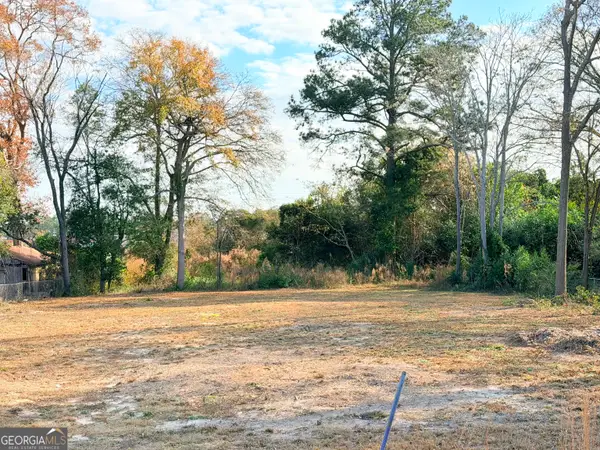 112 Holt Avenue, Warner Robins, GA 31088