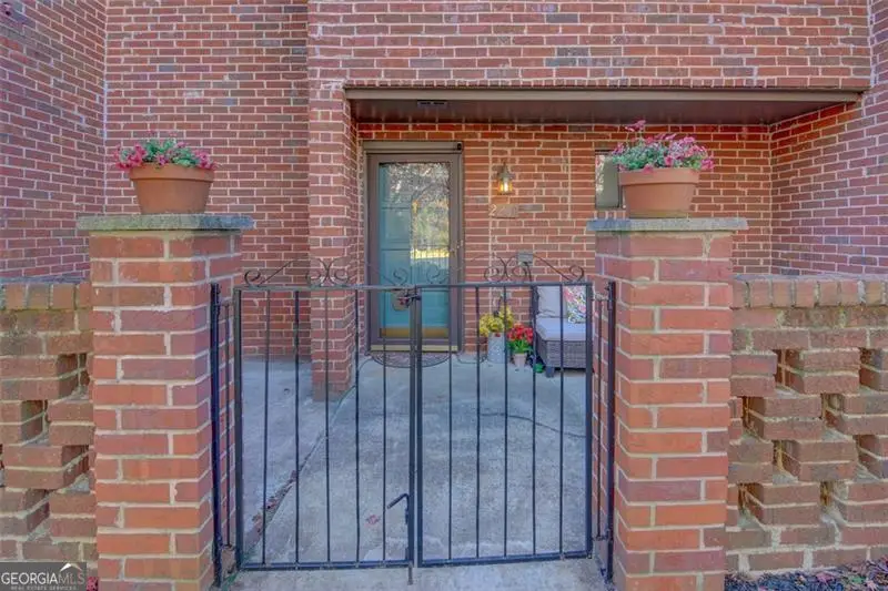 2260 Pernoshal, Dunwoody, GA 30338 - Image #1