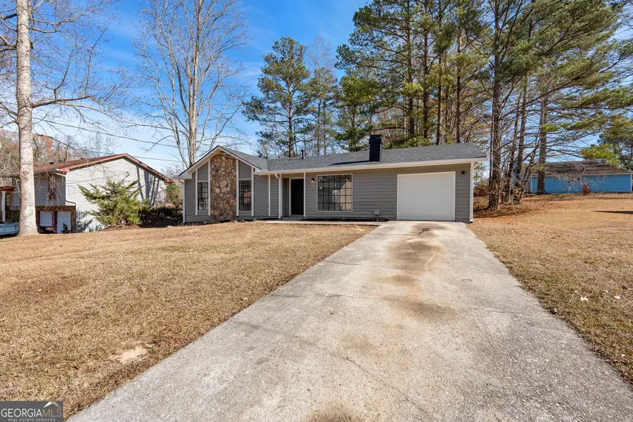 6955 Hassana Lane, Fairburn, GA 30213 - Image #3