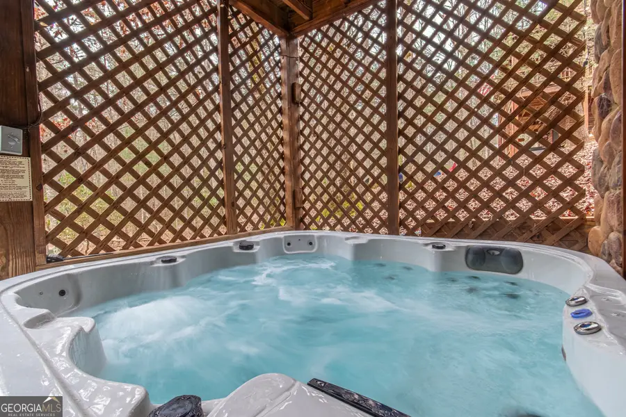 850 Mountain Lake Circle, Blue Ridge, GA 30513 - Image #2