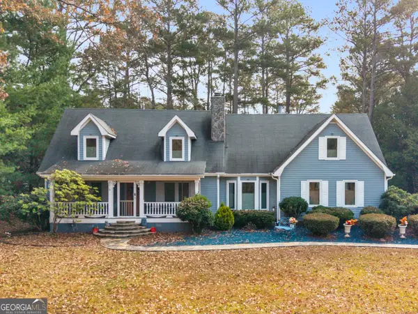 180 Roxboro Court, Fayetteville, GA 30215