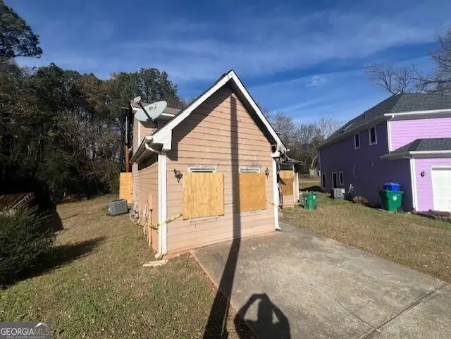 439 Orchard Drive, Stone Mountain, GA 30083 - Image #3