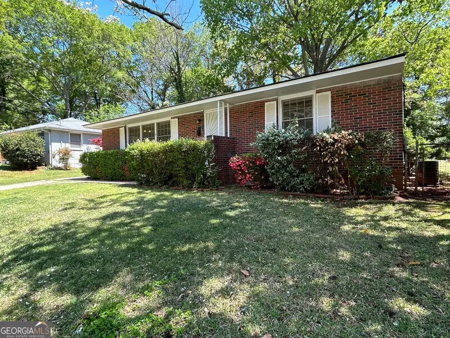 779 Casplan Street Sw, Atlanta, GA 30310 - Image #2