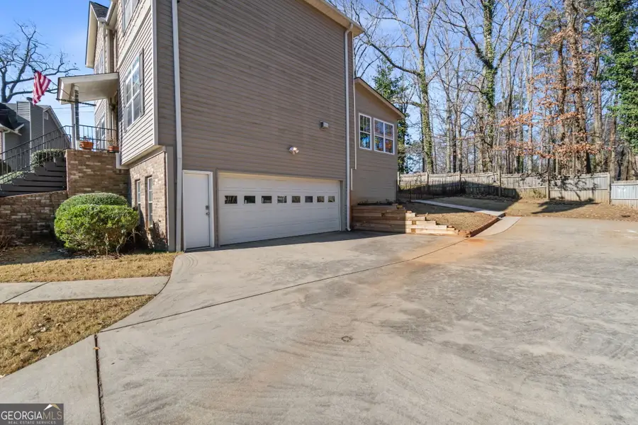 48 Stonehedge Court, Buford, GA 30518 - #3
