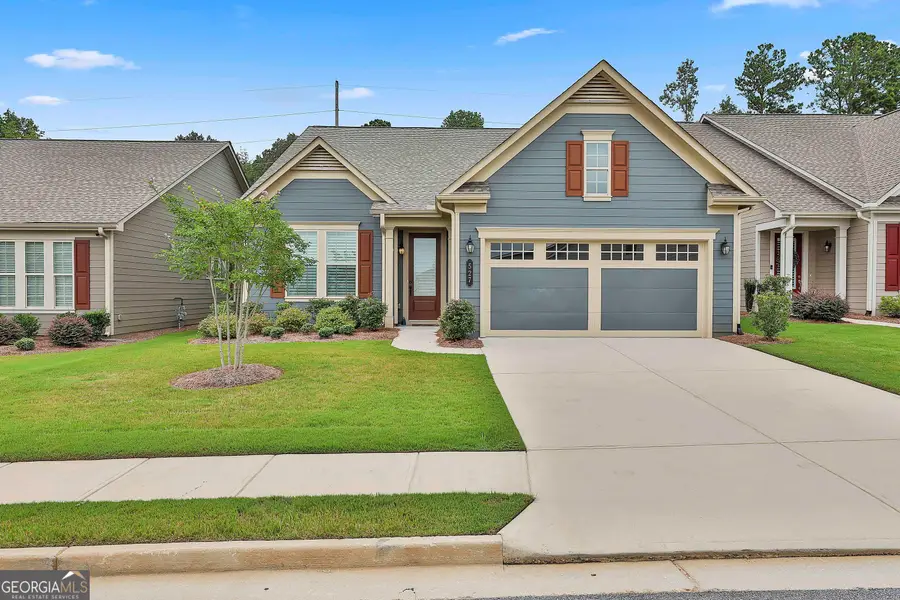 527 Hazelnut Drive, Peachtree City, GA 30269 - Image #2
