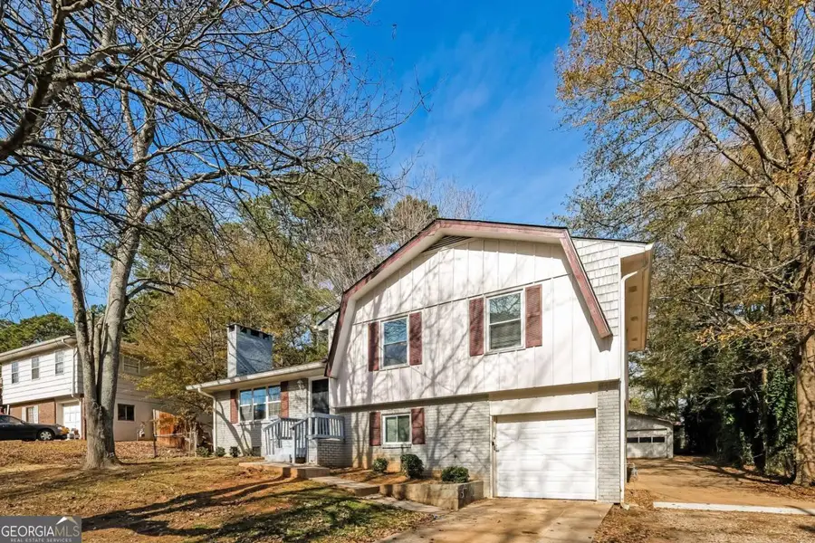 942 Majesty Lane, Morrow, GA 30260 - Image #3