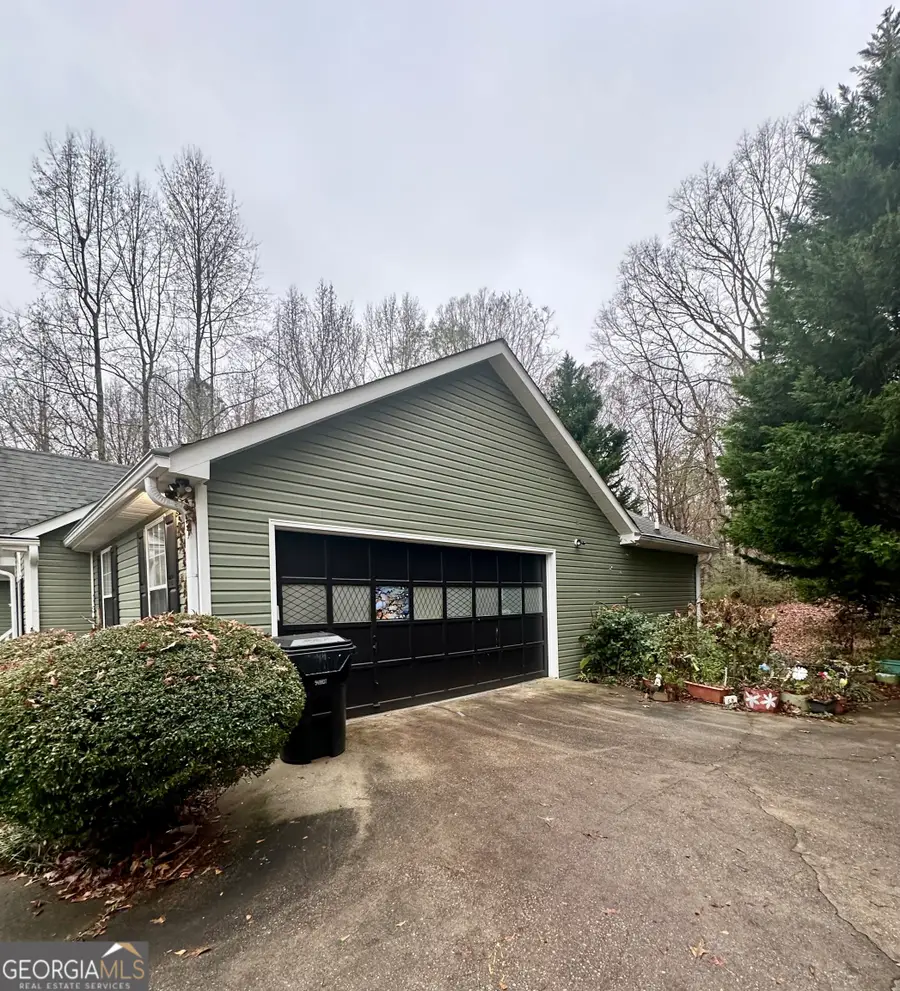 357 Falling Timber Court, Stockbridge, GA 30281 - Image #3