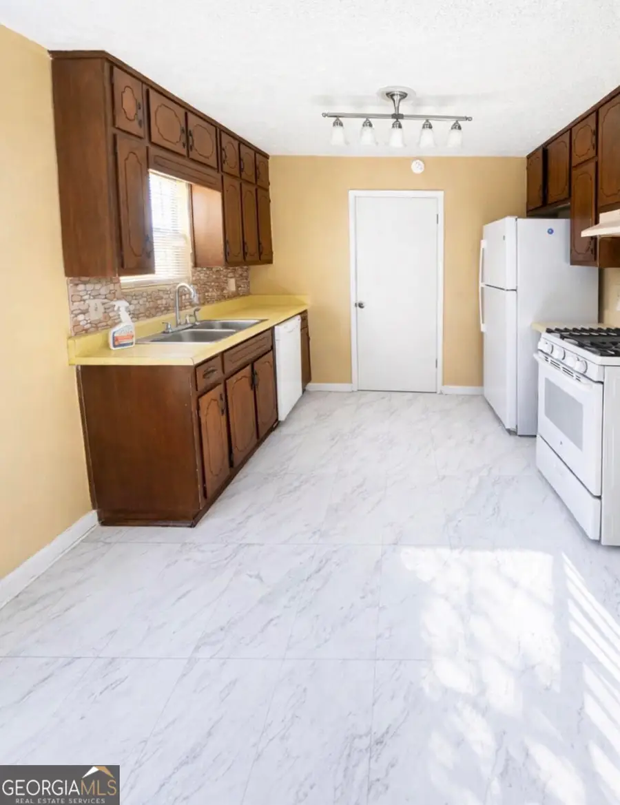 3439 Bleckley Drive, Lithonia, GA 30038 - Image #2