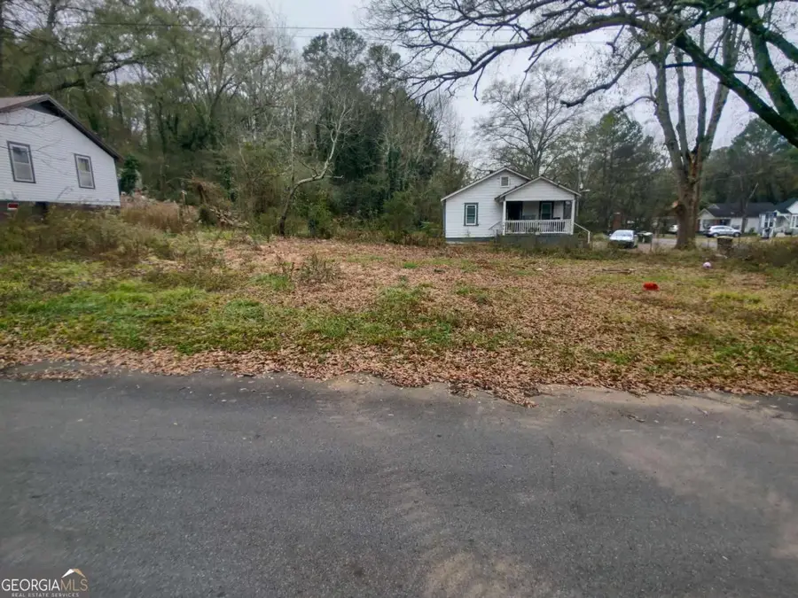 2 Chester Avenue Ne, Rome, GA 30161 - Image #3