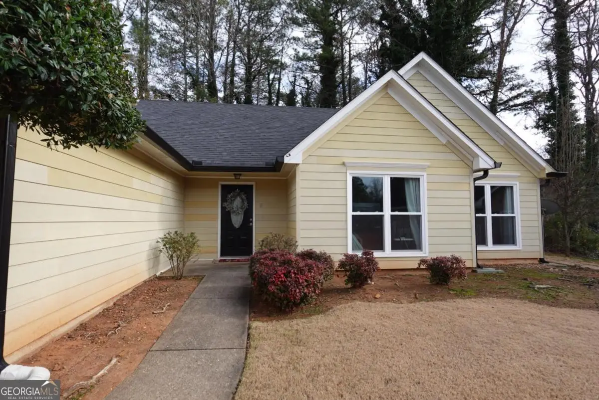 824 Whitehaven Lane, Lawrenceville, GA 30043 - Image #1