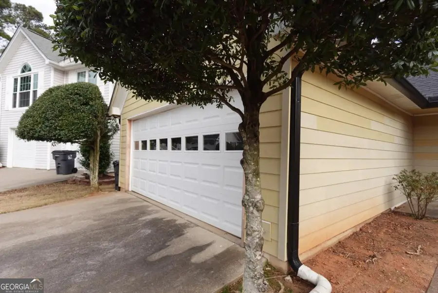 824 Whitehaven Lane, Lawrenceville, GA 30043 - Image #2