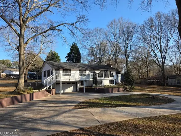 83 Kings Drive, Braselton, GA 30517