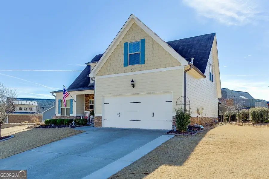 111 Gunier Circle, Dawsonville, GA 30534 - Image #2