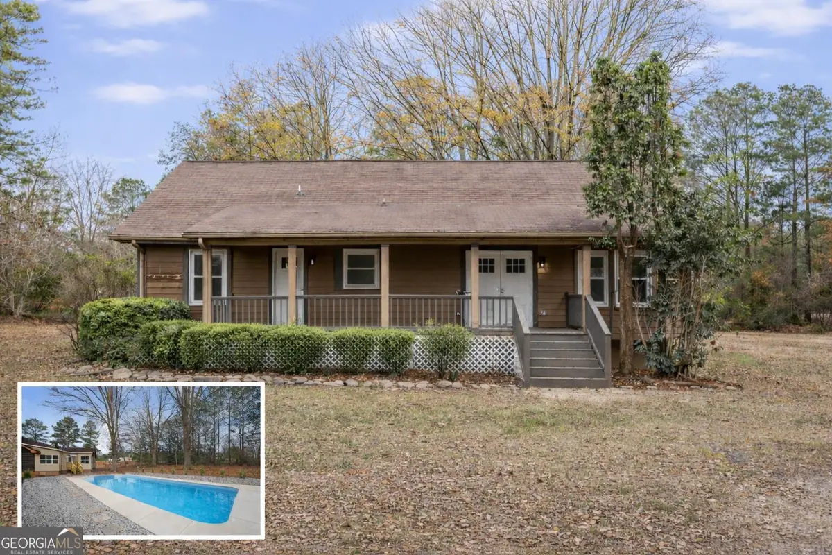 12 Clearwater Road, Sharpsburg, GA 30277 - Image #1