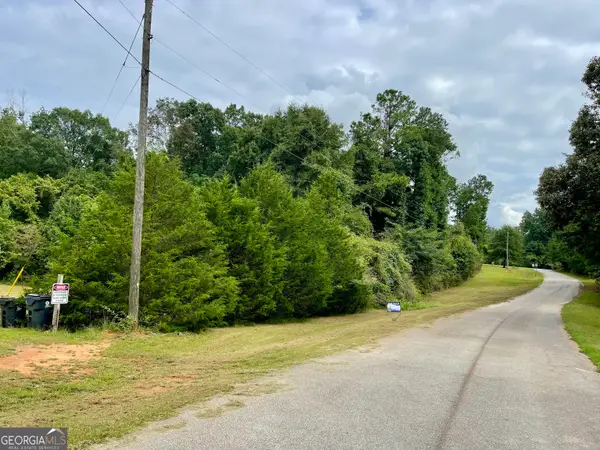 50 Winding Lane, Locust Grove, GA 30248