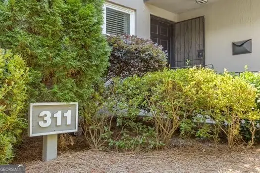 311 Lakemoore Drive Ne #C, Atlanta, GA 30342 - Image #2