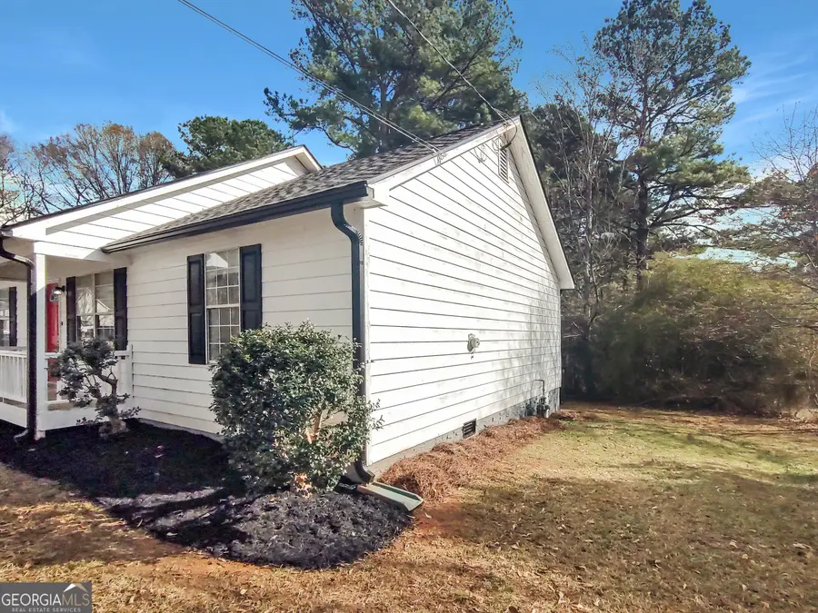 220 Peach Forest Place, Douglasville, GA 30134 - Image #2