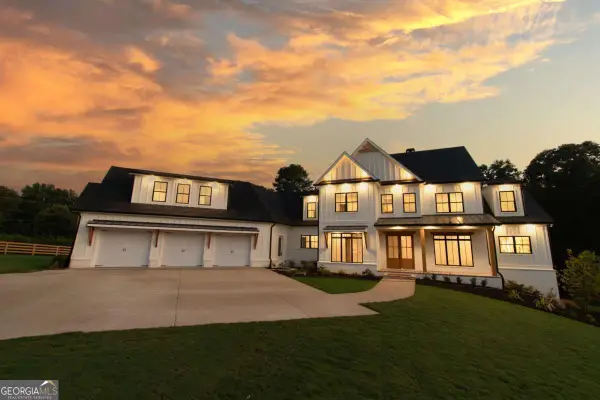 7915 E Cherokee Drive, Canton, GA 30115