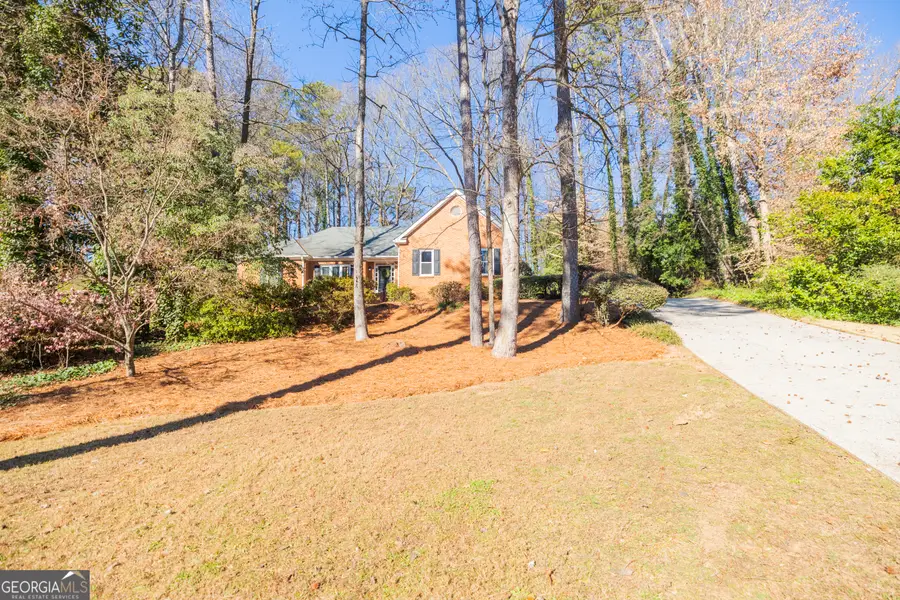 1055 Downing Court Ne, Marietta, GA 30068 - Image #2