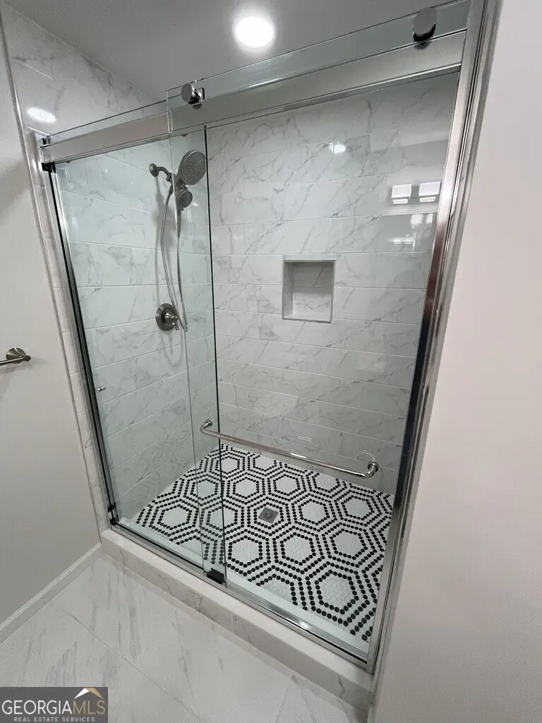 17 Carey Court, Grantville, GA 30220 - Image #3