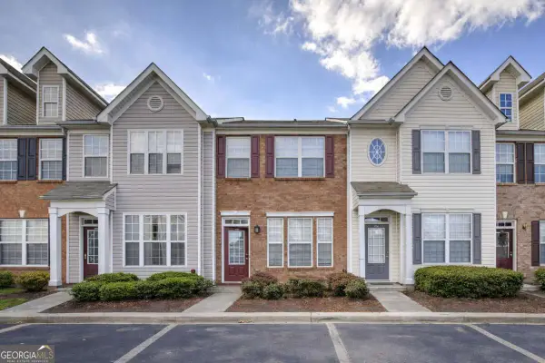 2706 Heathrow Drive, Lawrenceville, GA 30043