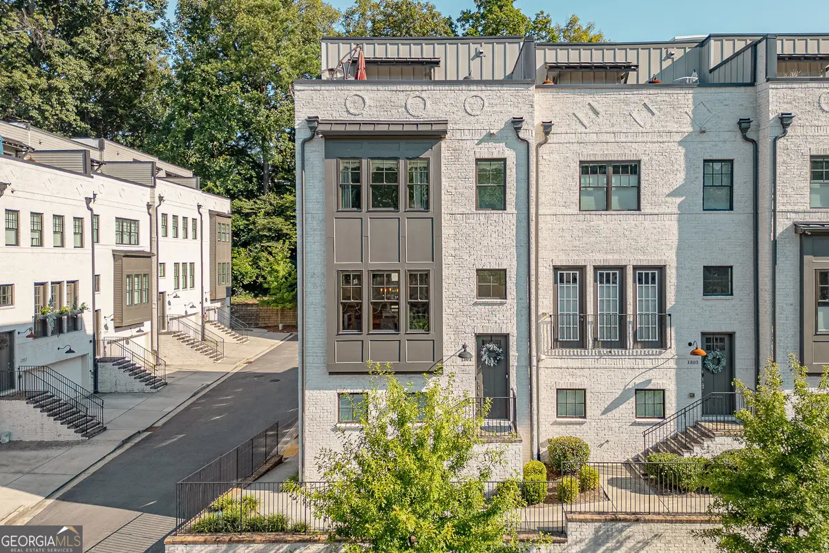 1801 Huntington Hills Lane Nw, Atlanta, GA 30309 - Image #1