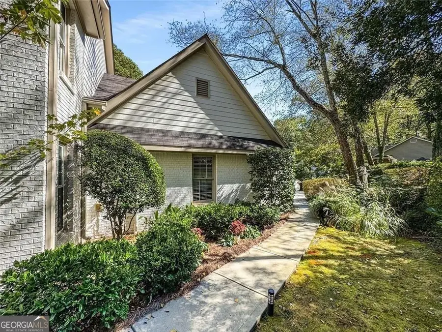 1023 Shady Valley Place Ne, Atlanta, GA 30324 - Image #2