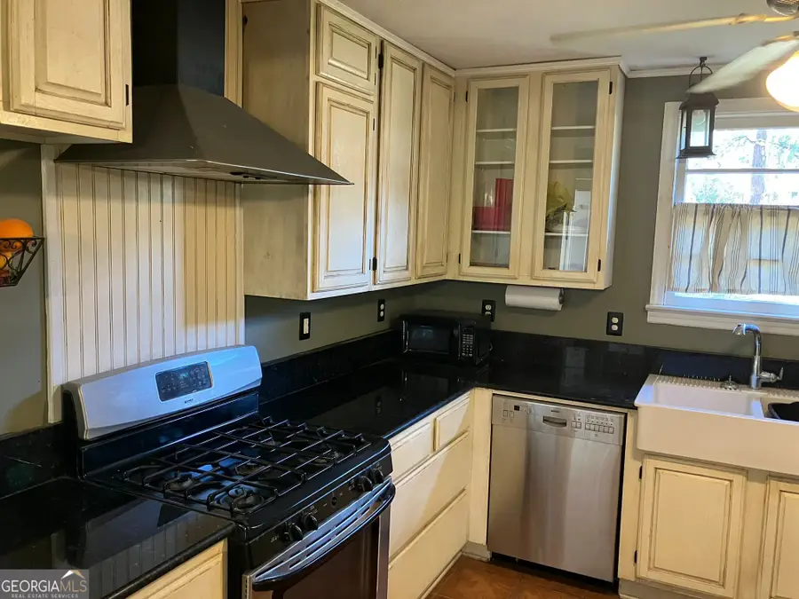 411 Edgewood Drive, Thomasville, GA 31792 - Image #2