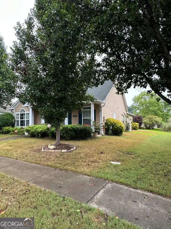 300 Monarch Village Way, Stockbridge, GA 30281