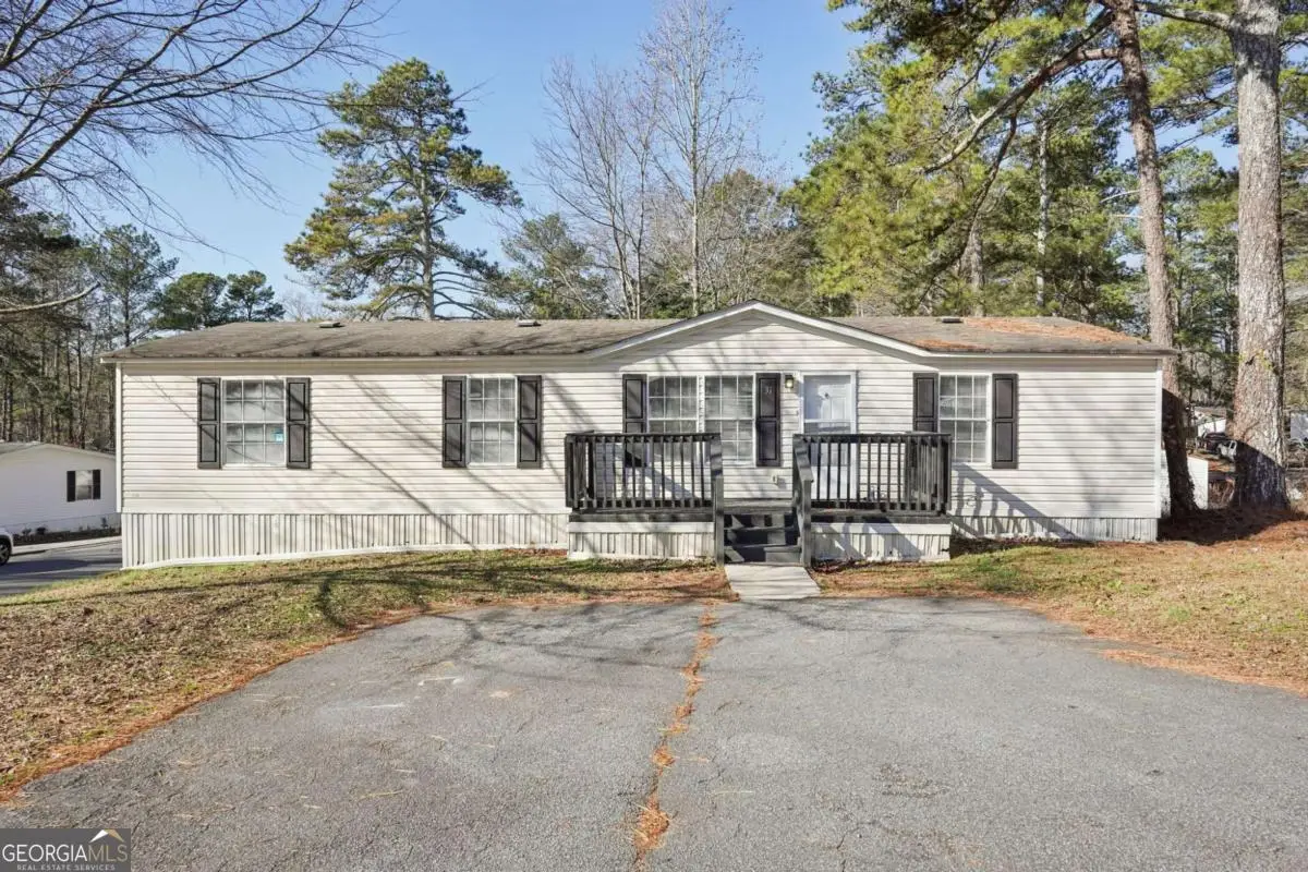 31 Pine Burr Drive, Kennesaw, GA 30152 - Image #1