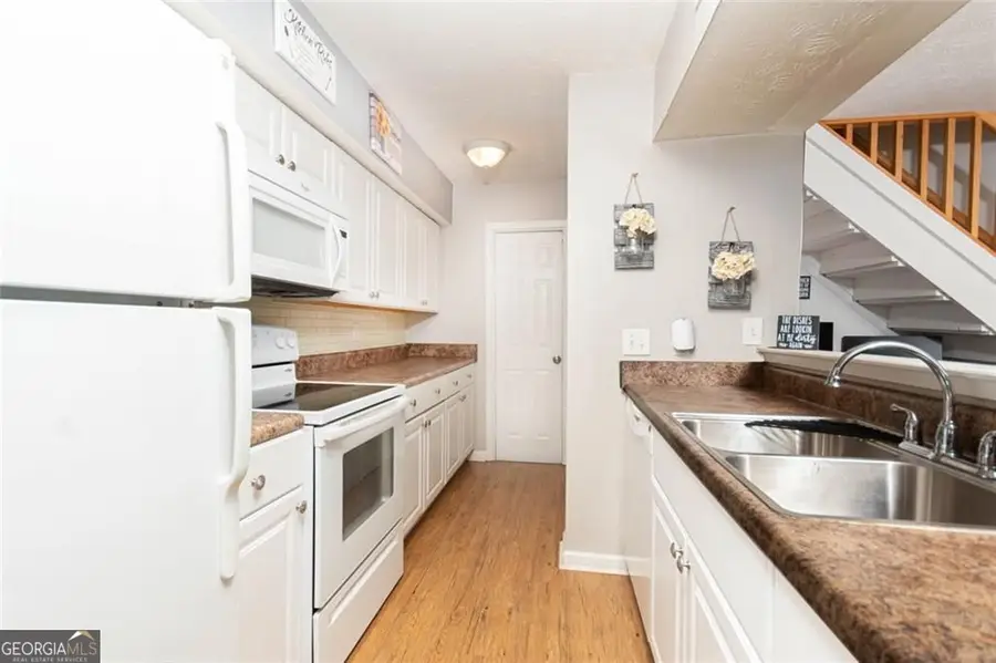 1348 Surrey Lane Sw, Marietta, GA 30008 - #3